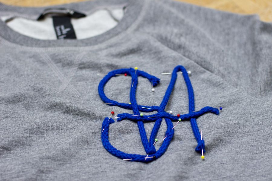 DIY signature shirt. Look what I made