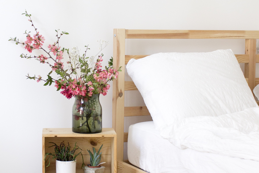 Spring styling for the bedroom | LOOK WHAT I MADE ...