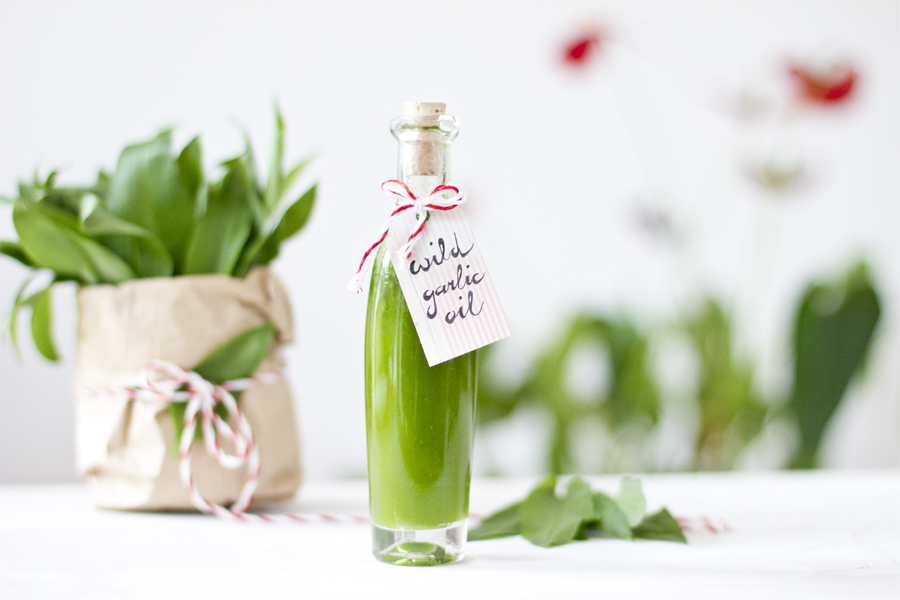 Wild garlic oil | LOOK WHAT I MADE ...