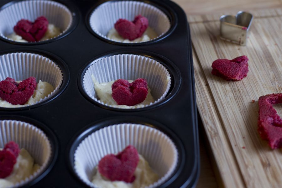 Valentines-cupcake-heart-cut-out