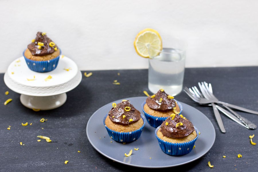 coffee-hazelnut-chocolate-cupcakes