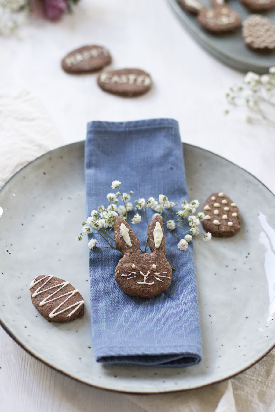 Spiced cacao easter cookies | LOOK WHAT I MADE ...