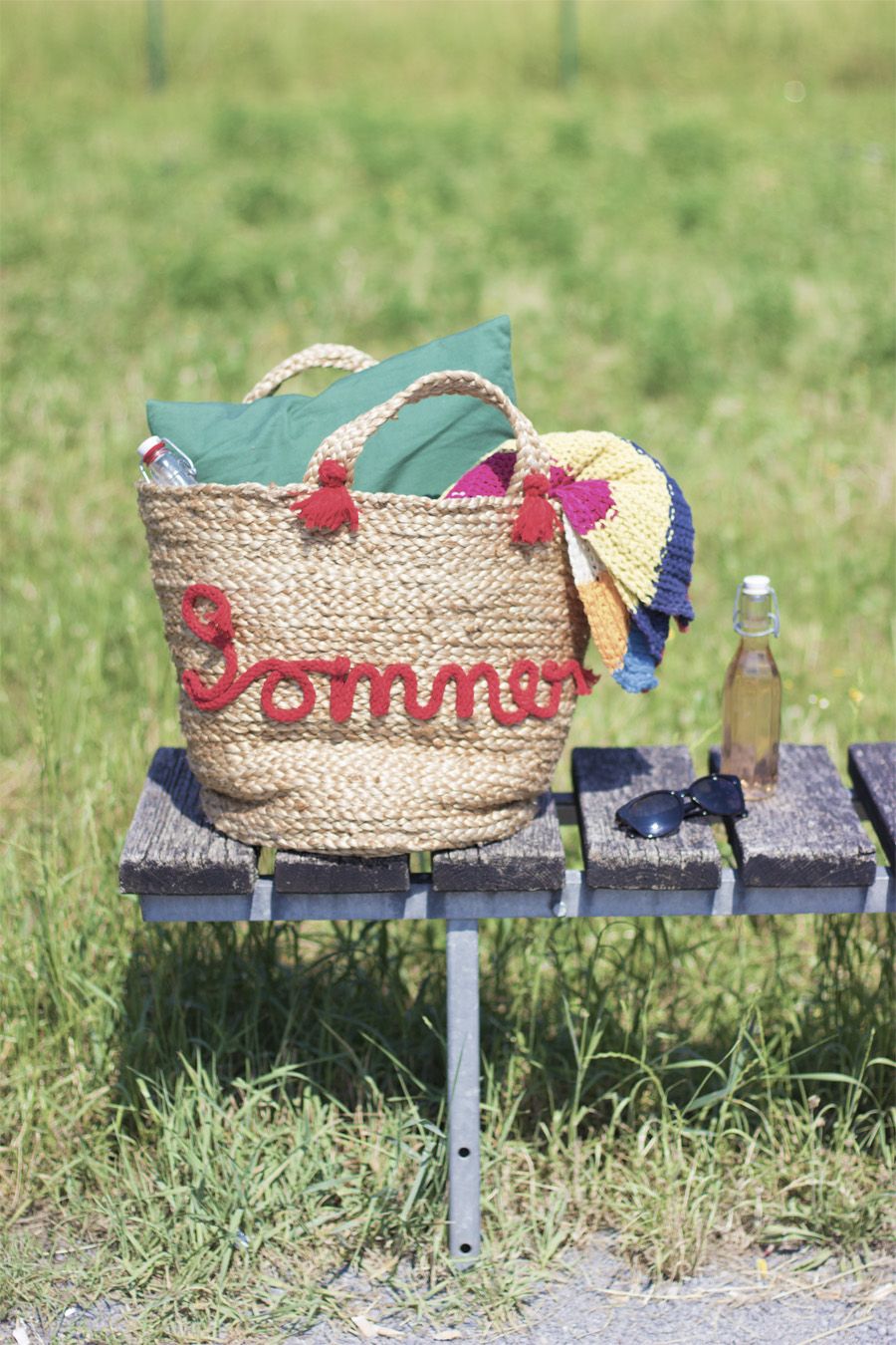 DIY embroidered beach bag | LOOK WHAT I MADE ...