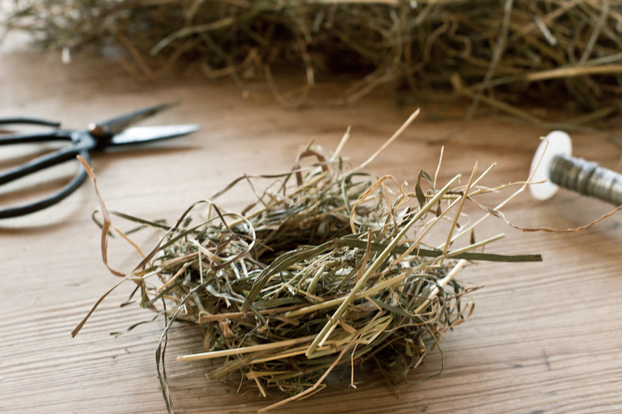 diy easter hay nest tutorial