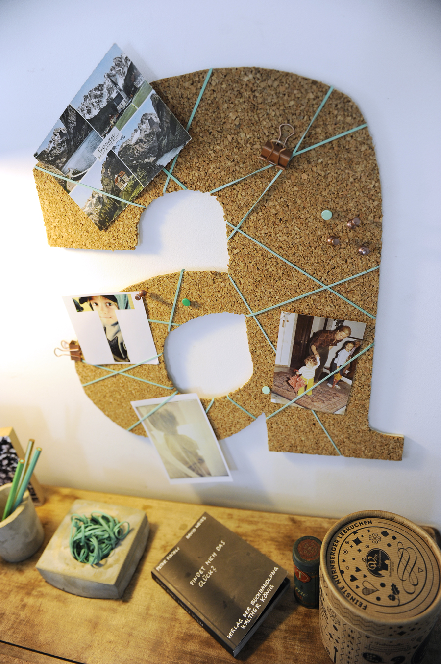 DIY pinboard styling for Servus Magazin | LOOK WHAT I MADE ...