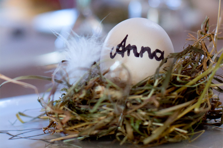 Easter egg place card hay nest tutorial