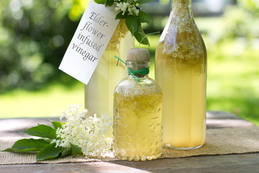 To take your summer salads to the next level, make this elderflower infused vinegar. Done in 10 mins and makes a great present from your kitchen as well!