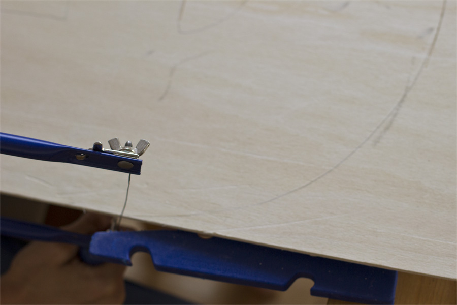 jigsaw-craft-wood-cutting-diy-pinboard