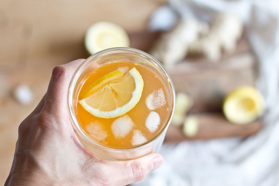 For a refreshing summer drink make this no-sugar lemon and ginger ice tea – done in 10 mins!
