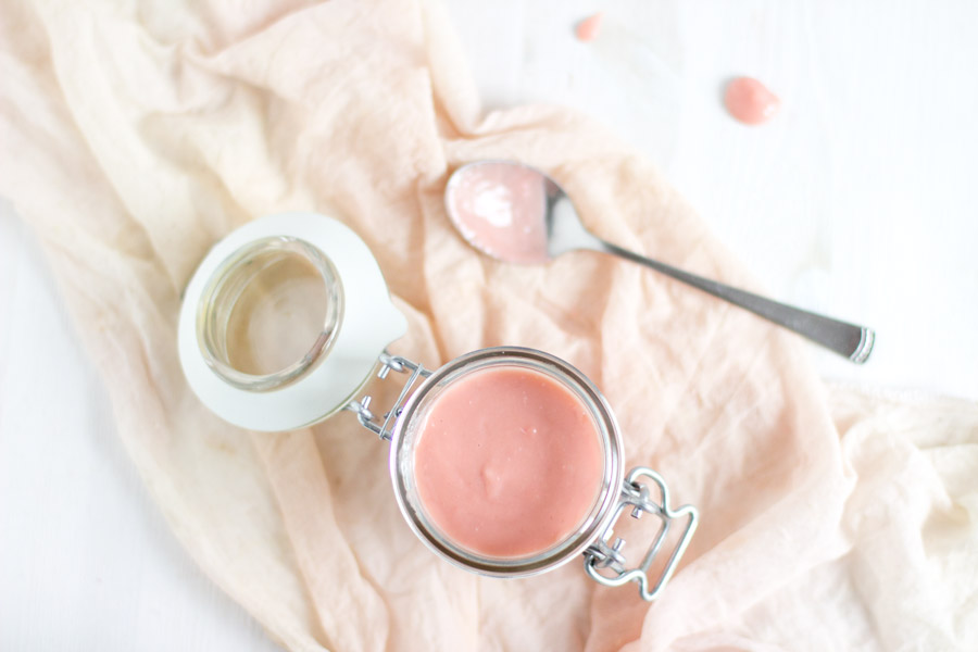 easy and fresh rhubarb curd recipe - perfect for every summer dessert