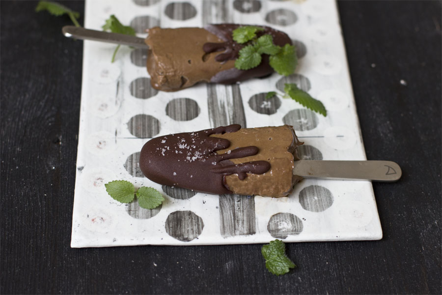 Vegan avocado chocolate ice cream popsicle | LOOK WHAT I MADE ...