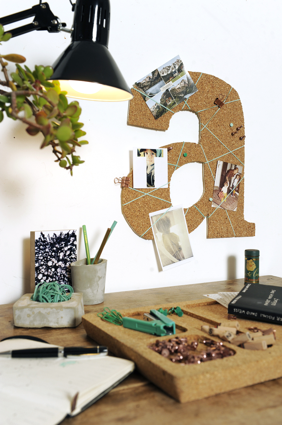 DIY pinboard styling for Servus Magazin | LOOK WHAT I MADE ...