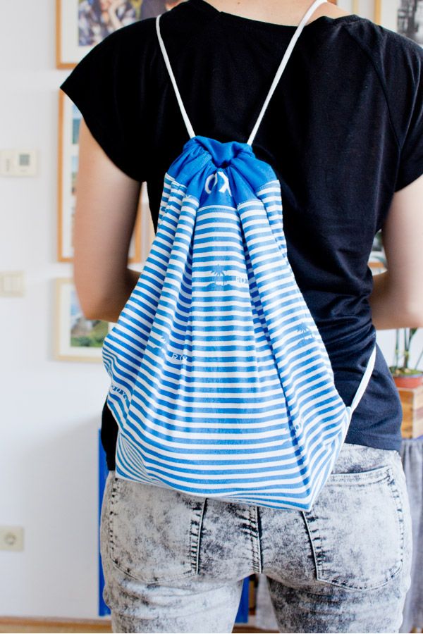 Refashion: T-shirt to backpack DIY. | LOOK WHAT I MADE ...