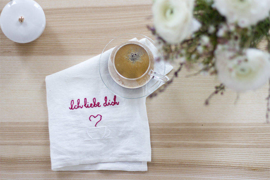 Embroidered napkins for Valentine's Day | LOOK WHAT I MADE ...